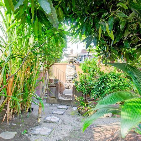 Hotel Oyo Life 93284 Kos Cendana Raya Mataram Zewnętrze zdjęcie
